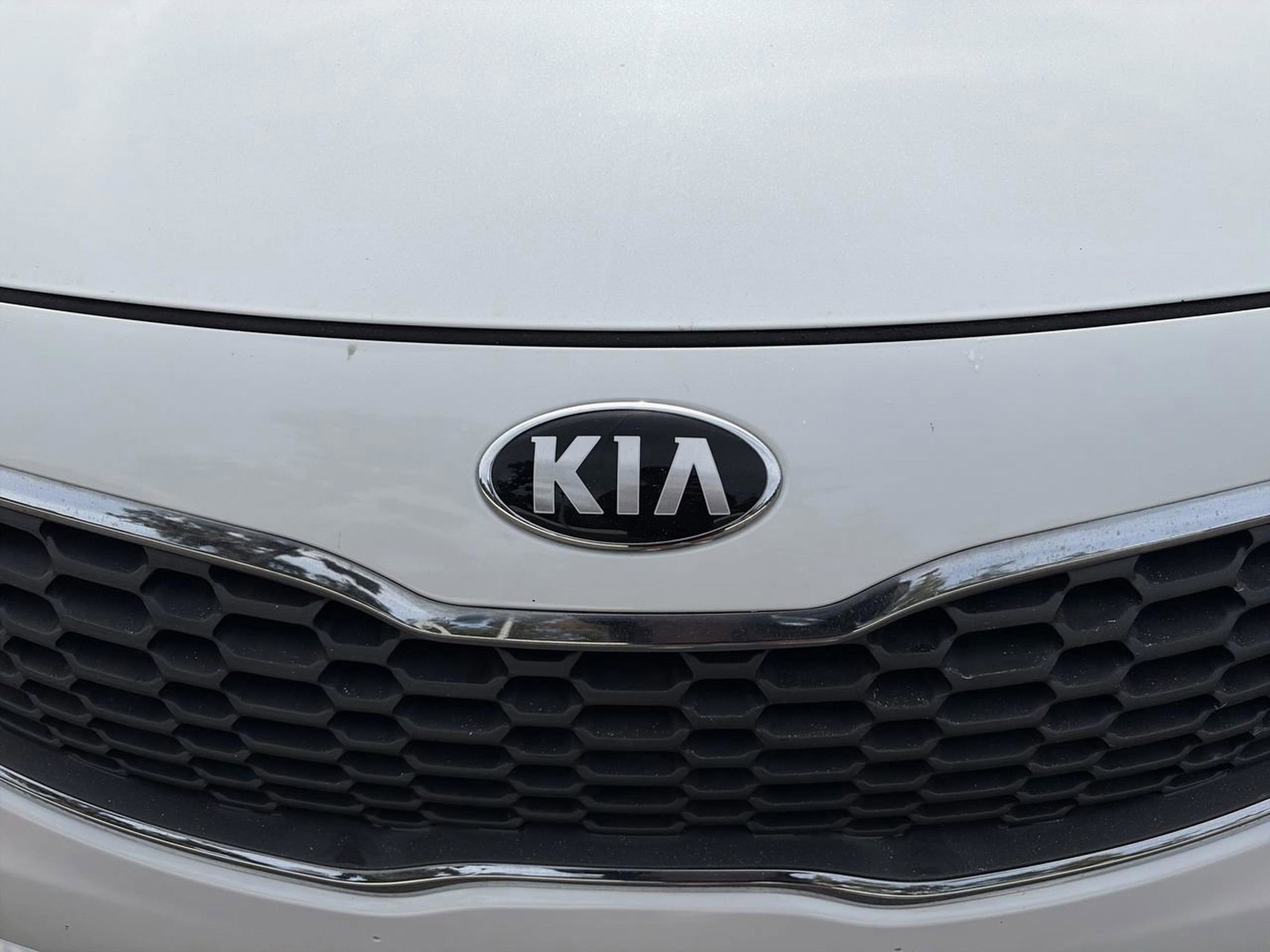 Used 2016 Kia Forte EX image 28