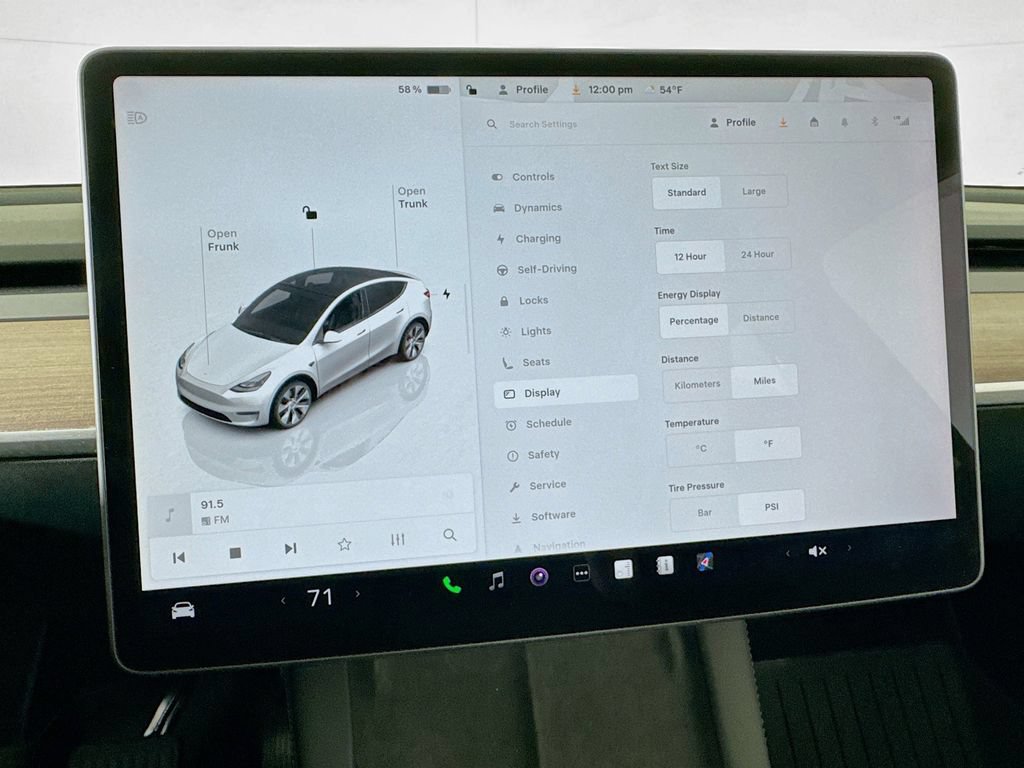Used 2023 Tesla Model Y Long Range AWD/4WD image 40
