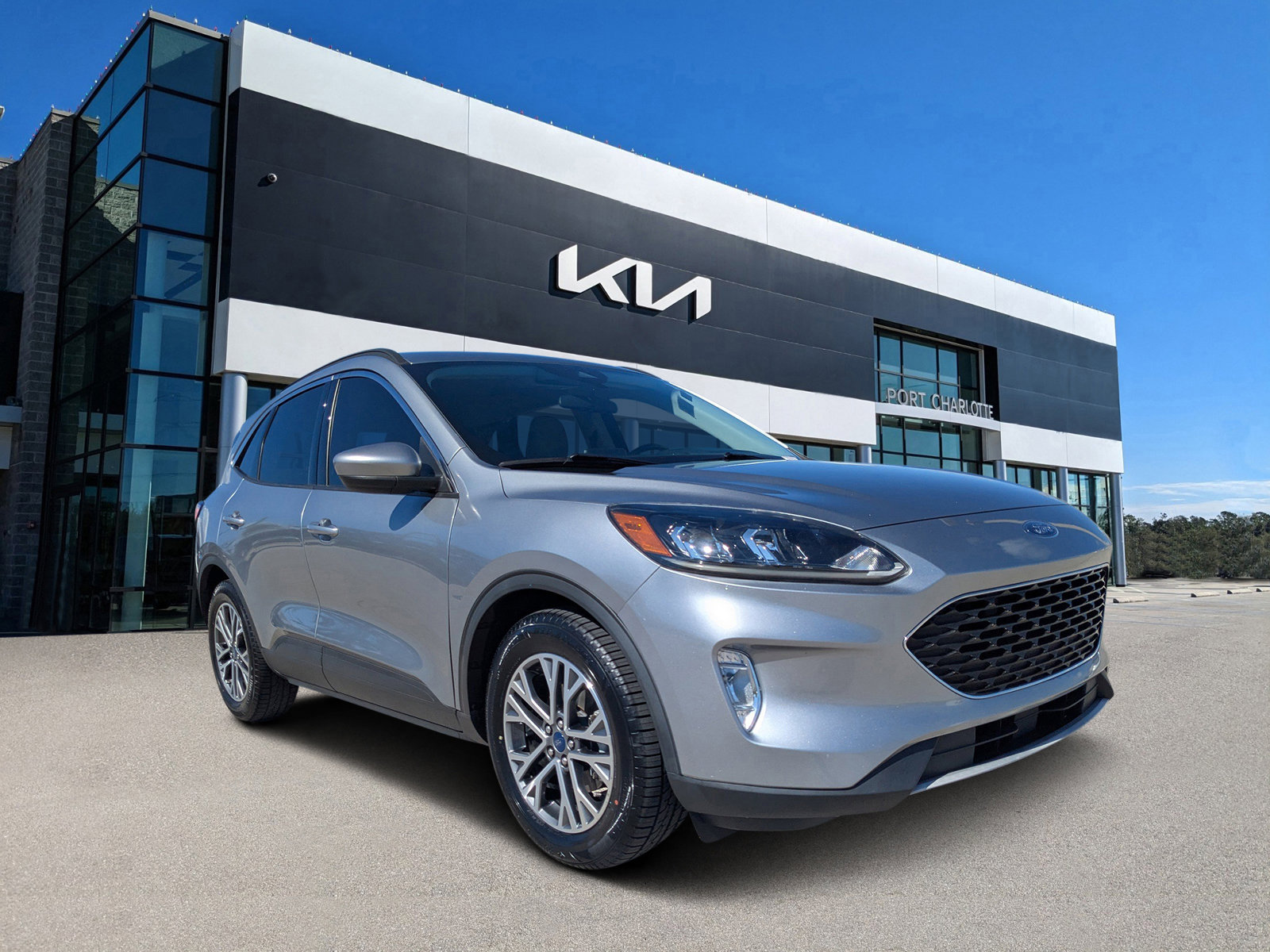 Used 2022 Ford Escape SEL