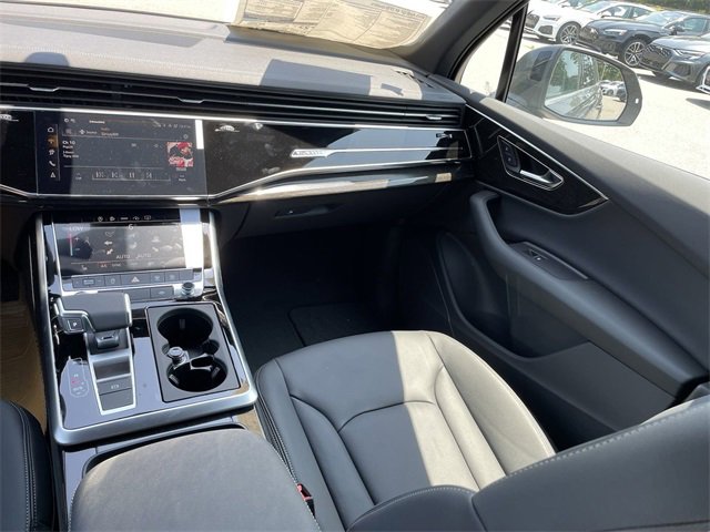 New 2025 Audi Q7 2.0T Premium w/ Convenience Package image 14