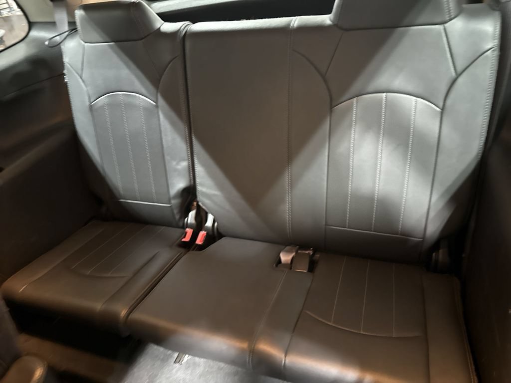 Used 2015 GMC Acadia Denali AWD/4WD image 25