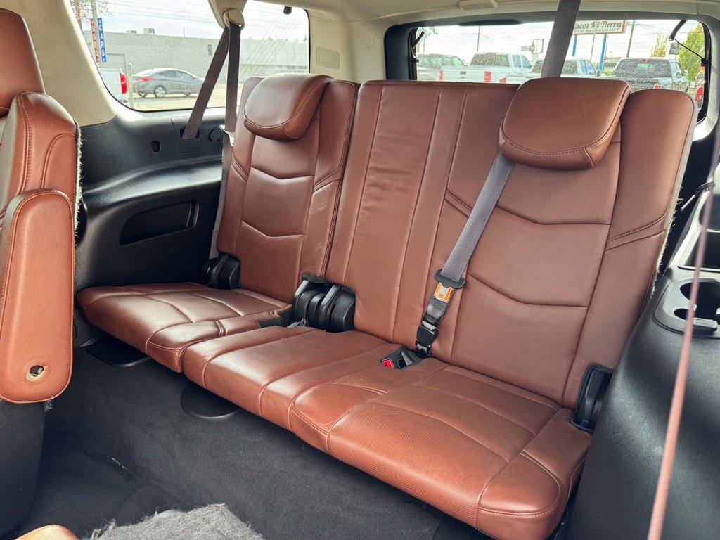 Used 2015 Cadillac Escalade ESV Premium AWD/4WD image 12