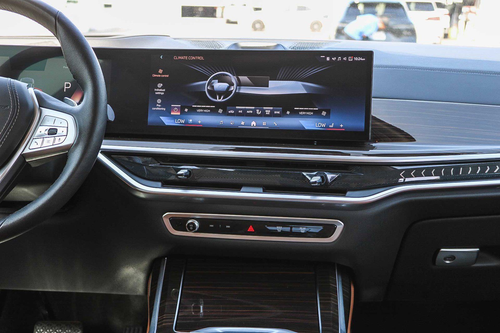 Certified 2024 BMW X7 xDrive40i AWD/4WD image 11