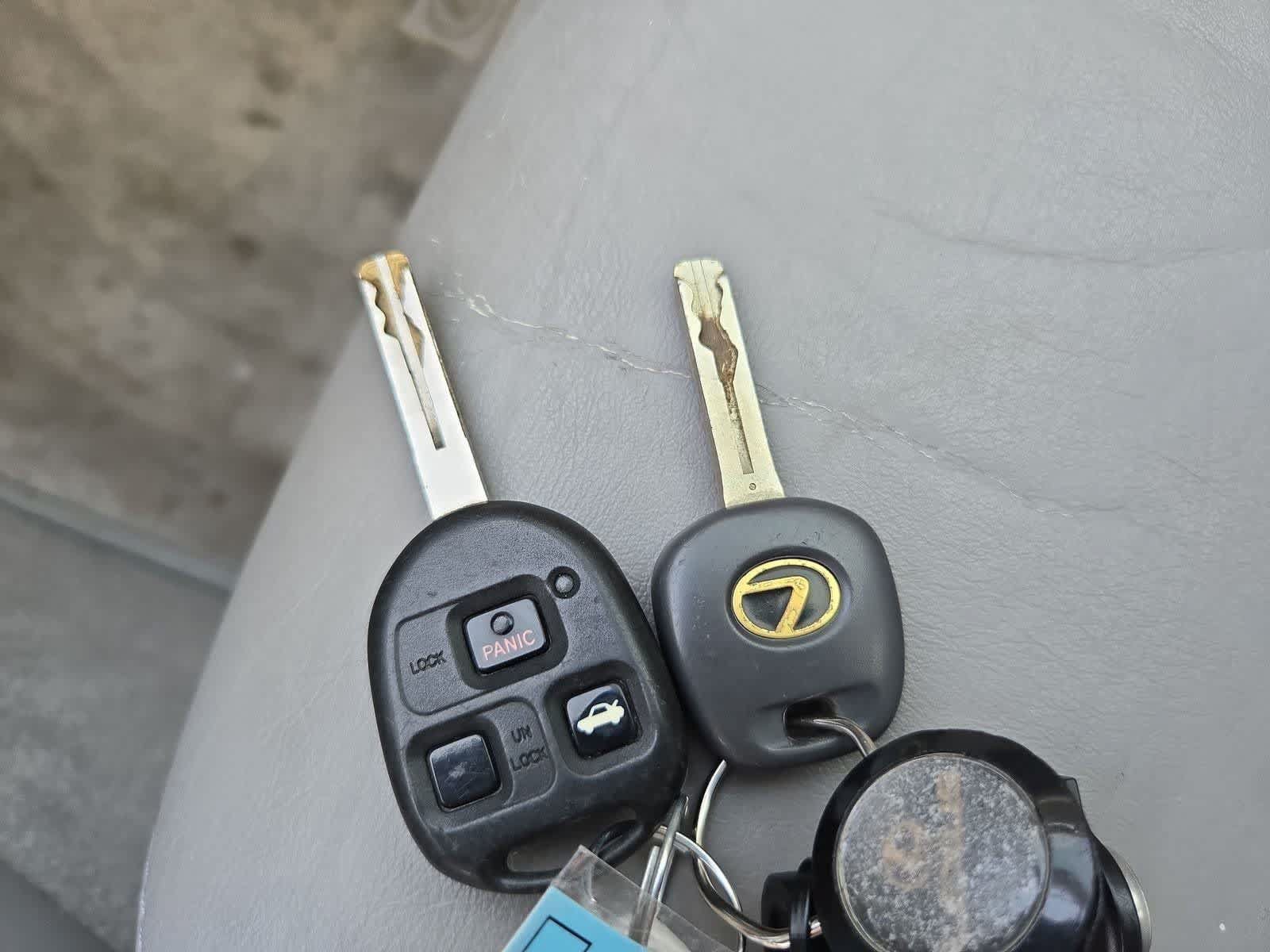 Used 2005 Lexus ES 330 w/ Preferred Accessory Pkg FWD image 30
