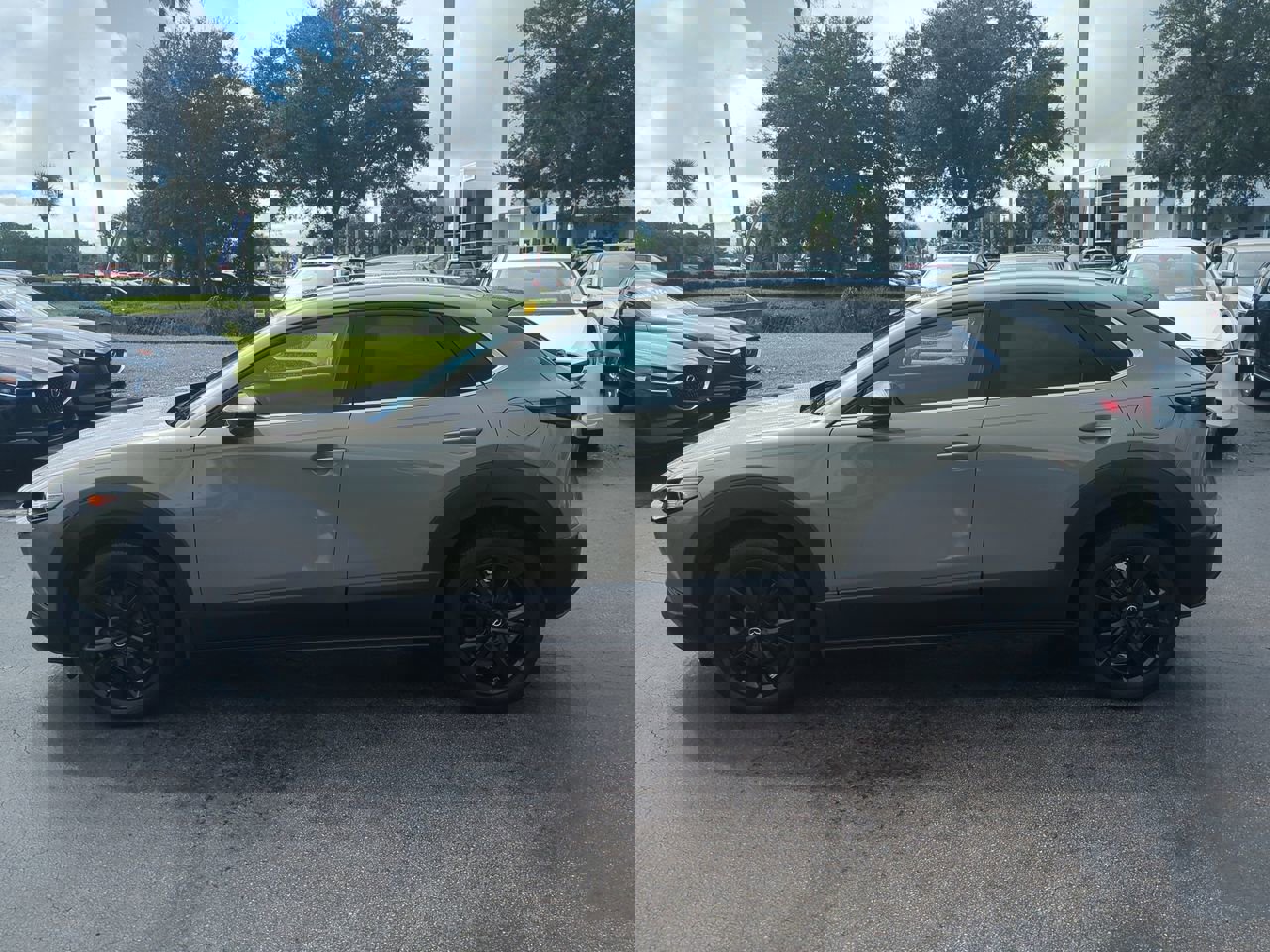 Used 2024 MAZDA CX-30 Carbon image 7