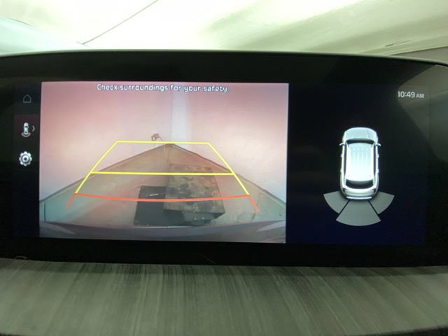 Used 2024 Kia Telluride EX w/ EX Captain's Chair Package image 17