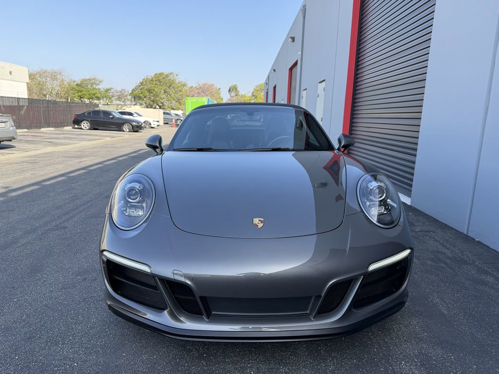Used 2019 Porsche 911 Targa 4S AWD/4WD image 6
