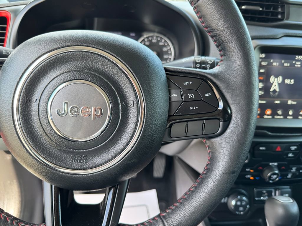 Used 2022 Jeep Renegade Trailhawk w/ Trailer Tow Group image 20