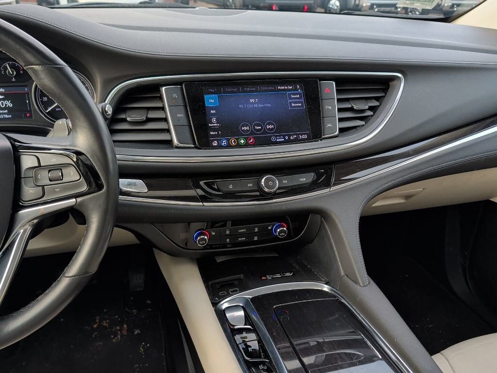 Certified 2024 Buick Enclave Essence w/ Experience Buick Package image 18