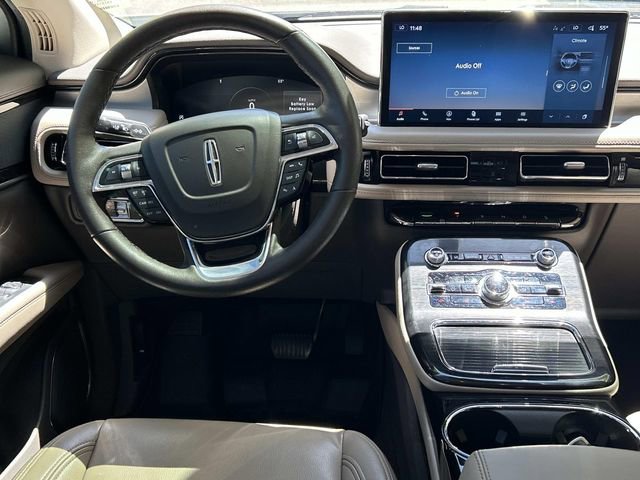 Used 2022 Lincoln Nautilus FWD w/ Premium Package image 23