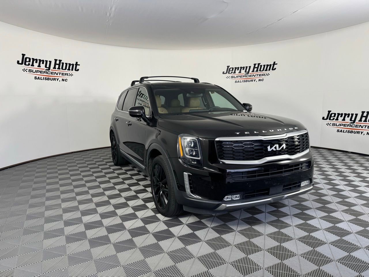 Used 2022 Kia Telluride SX w/ Towing Package image 7