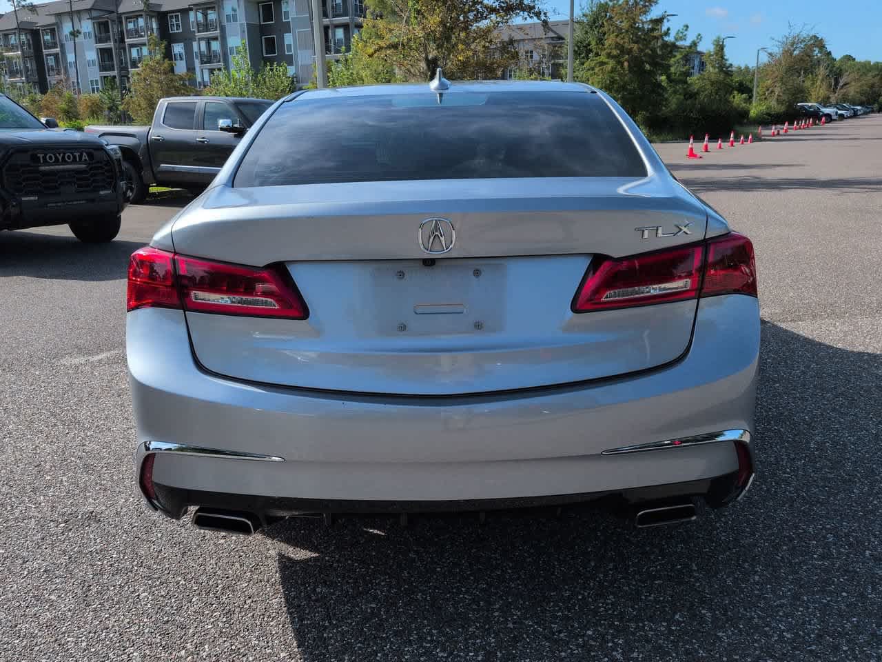 Used 2019 Acura TLX w/ Technology Package FWD image 5