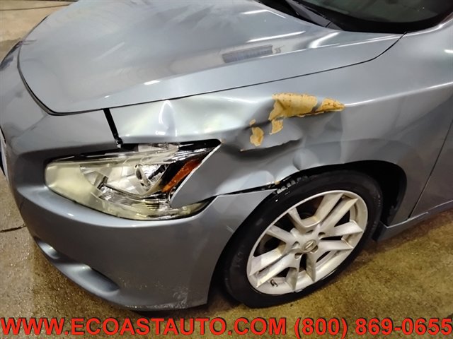 Used 2011 Nissan Maxima 3.5 SV w/ Monitor Pkg image 16