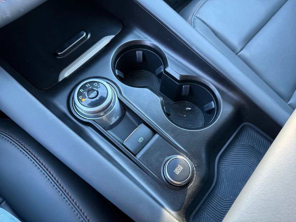 Certified 2025 Ford Explorer Active w/ Active Comfort Package image 23