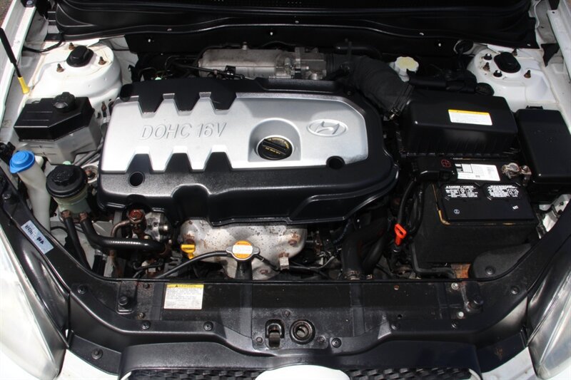 Used 2007 Hyundai Accent SE FWD image 17