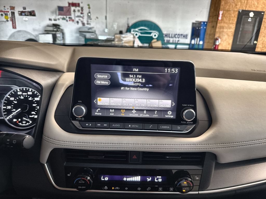 New 2026 Nissan Rogue Dark Armor AWD/4WD image 17