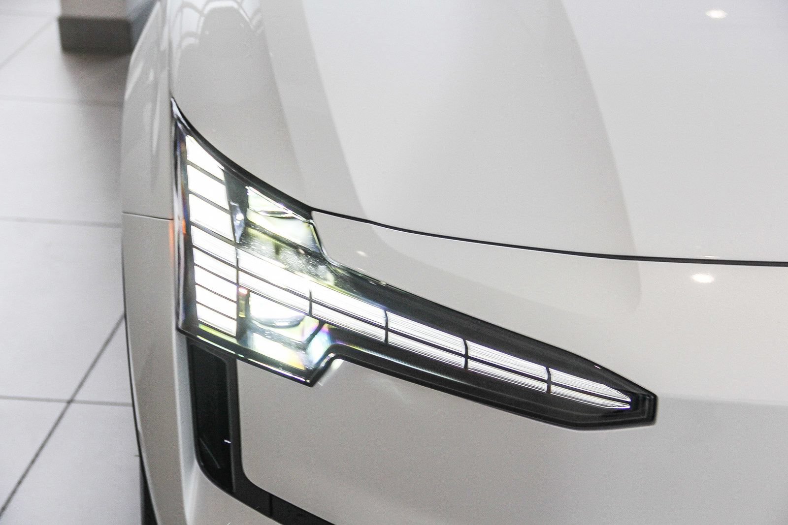 New 2026 Volvo EX30 Ultra AWD/4WD image 3