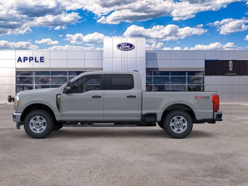 New 2026 Ford F250 XLT w/ FX4 Off-Road Package AWD/4WD image 3