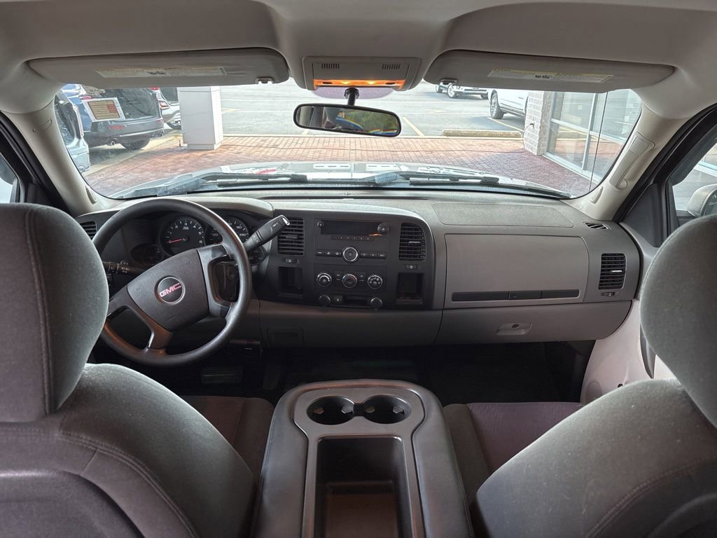 Used 2010 GMC Sierra 1500 W/T AWD/4WD image 12
