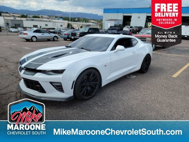 Used 2016 Chevrolet Camaro SS RWD image 1