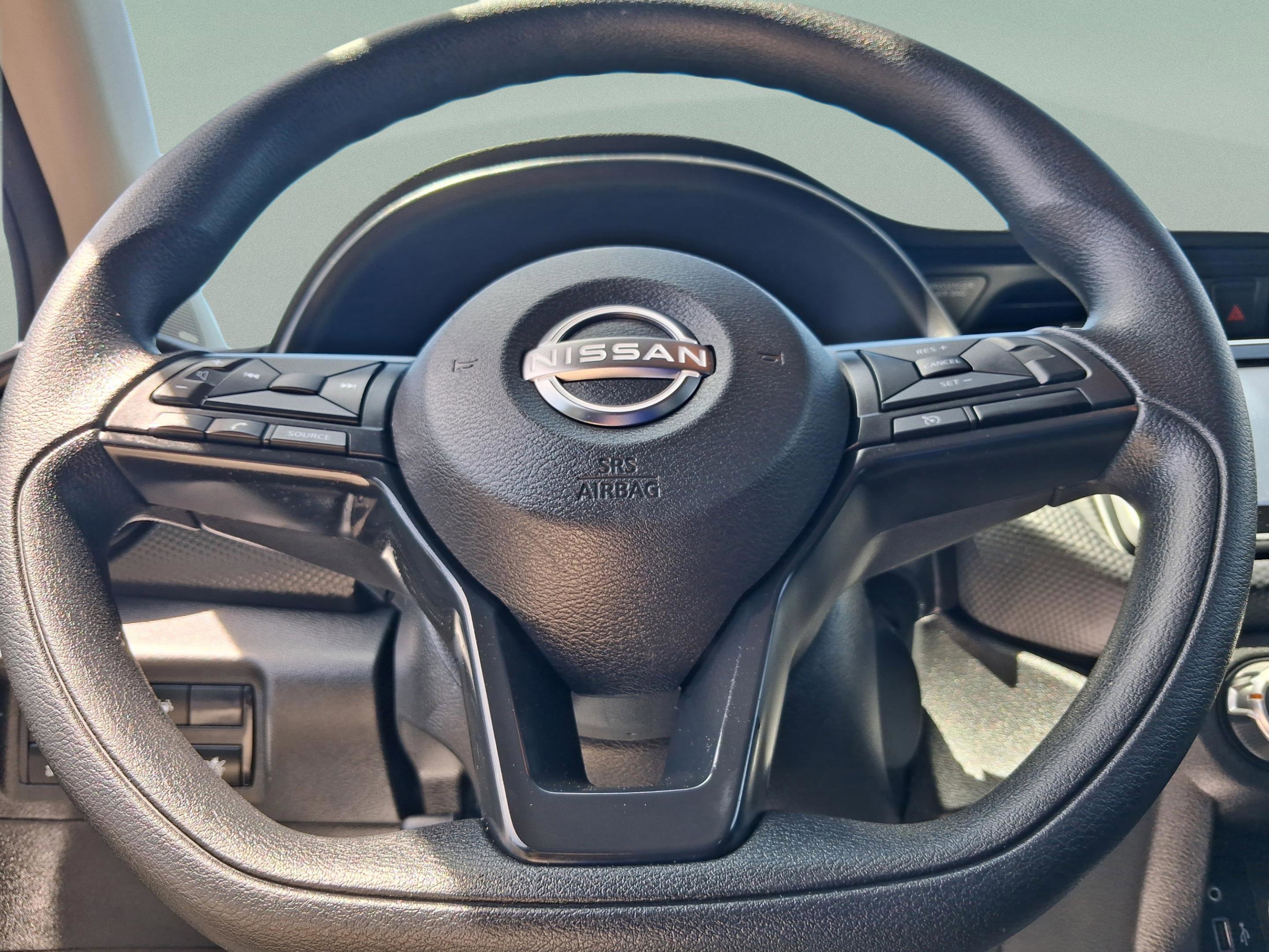 Used 2024 Nissan Kicks S image 10