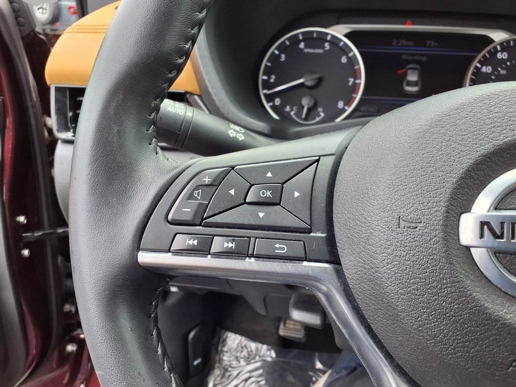 Used 2021 Nissan Sentra SV w/ SV Premium Package FWD image 13