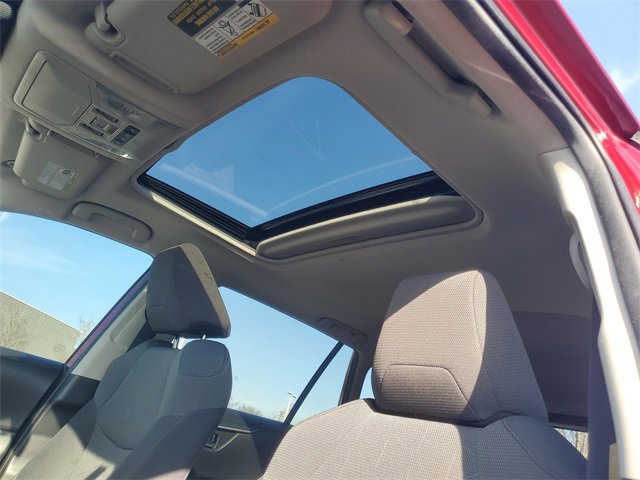 Used 2019 Toyota RAV4 XLE image 14