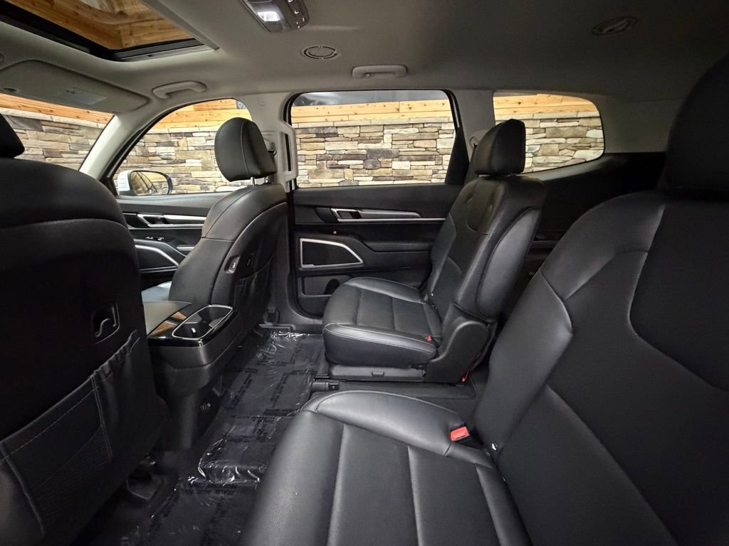 Used 2020 Kia Telluride S image 29
