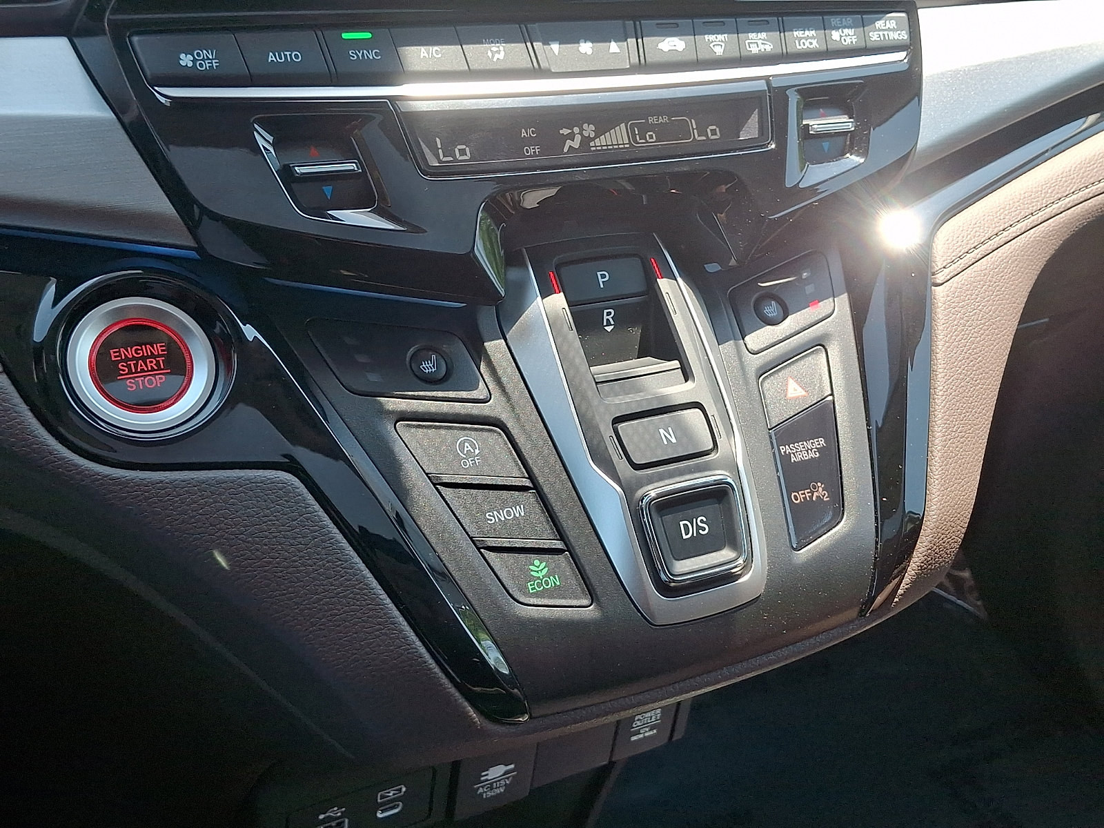 Certified 2025 Honda Odyssey Touring image 16