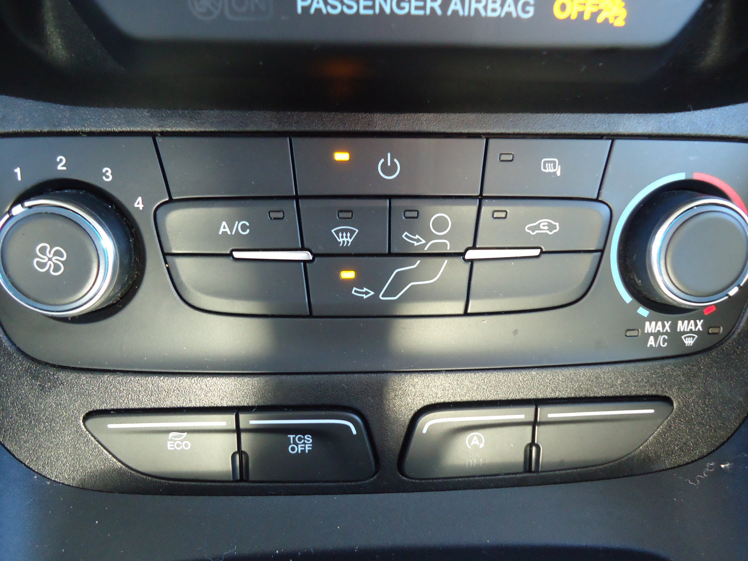 Used 2023 Ford Transit Connect XL FWD image 17