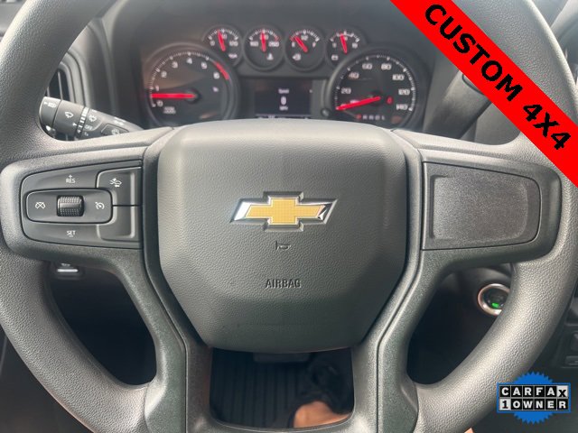 Used 2024 Chevrolet Silverado 2500 Custom w/ Custom Value Package image 21