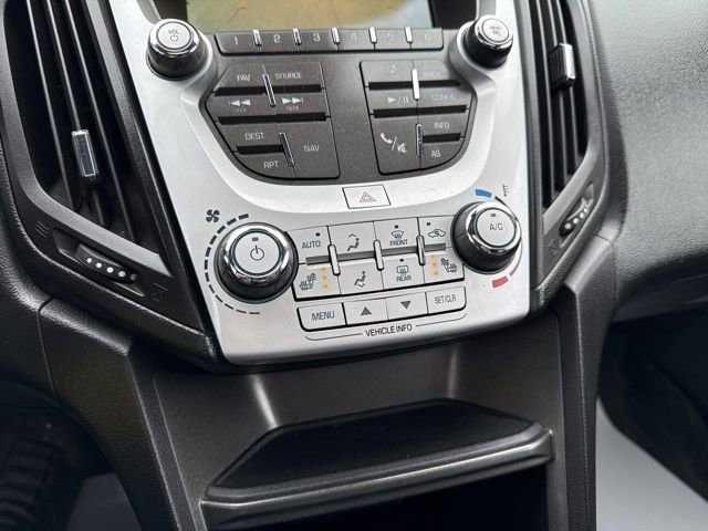 Used 2017 Chevrolet Equinox Premier w/ Enhanced Convenience Package AWD/4WD image 36