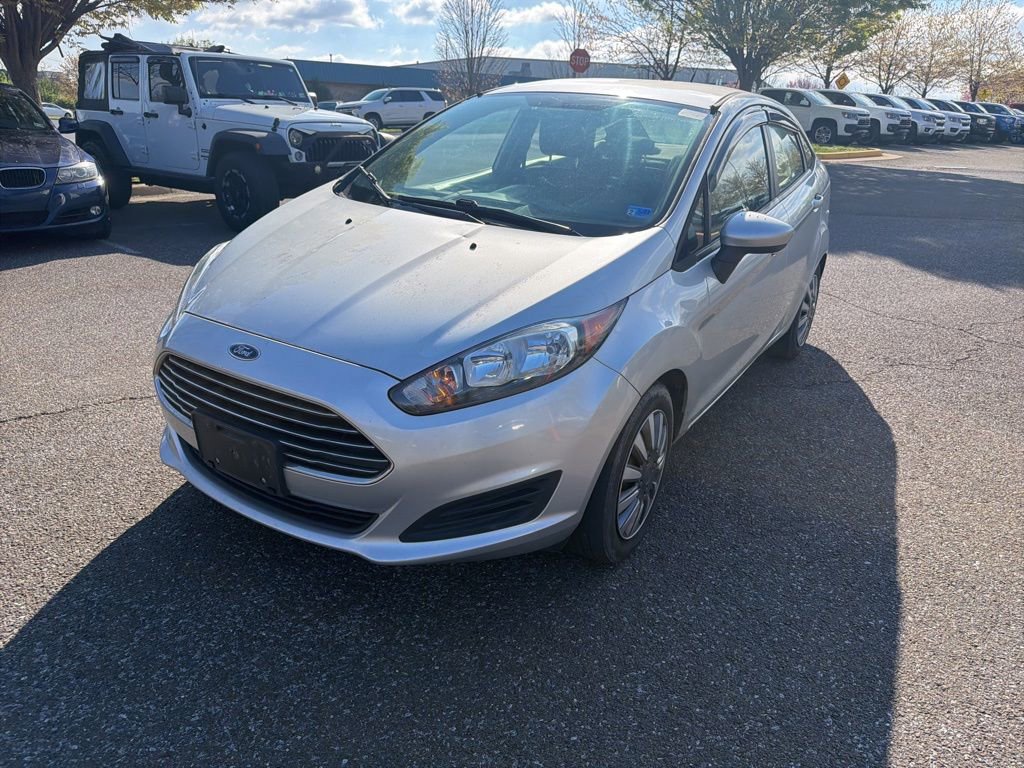 Used 2014 Ford Fiesta S FWD image 3