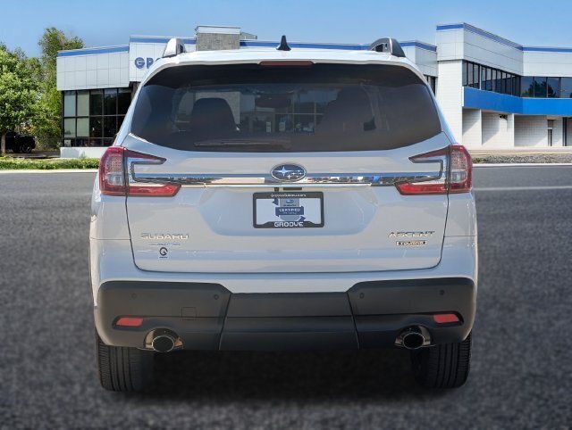 Certified 2026 Subaru Ascent Touring AWD/4WD image 4