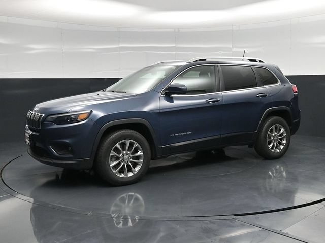 Used 2020 Jeep Cherokee Latitude Plus w/ Cold Weather Group AWD/4WD image 9