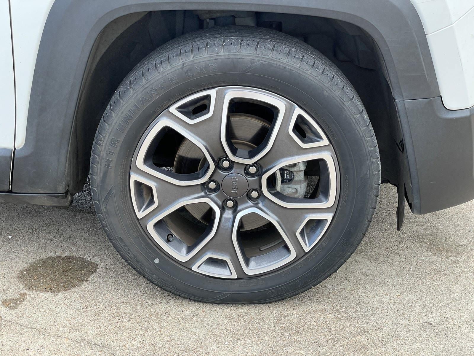Used 2018 Jeep Renegade Limited w/ UConnect 8.4 Nav Group FWD image 52