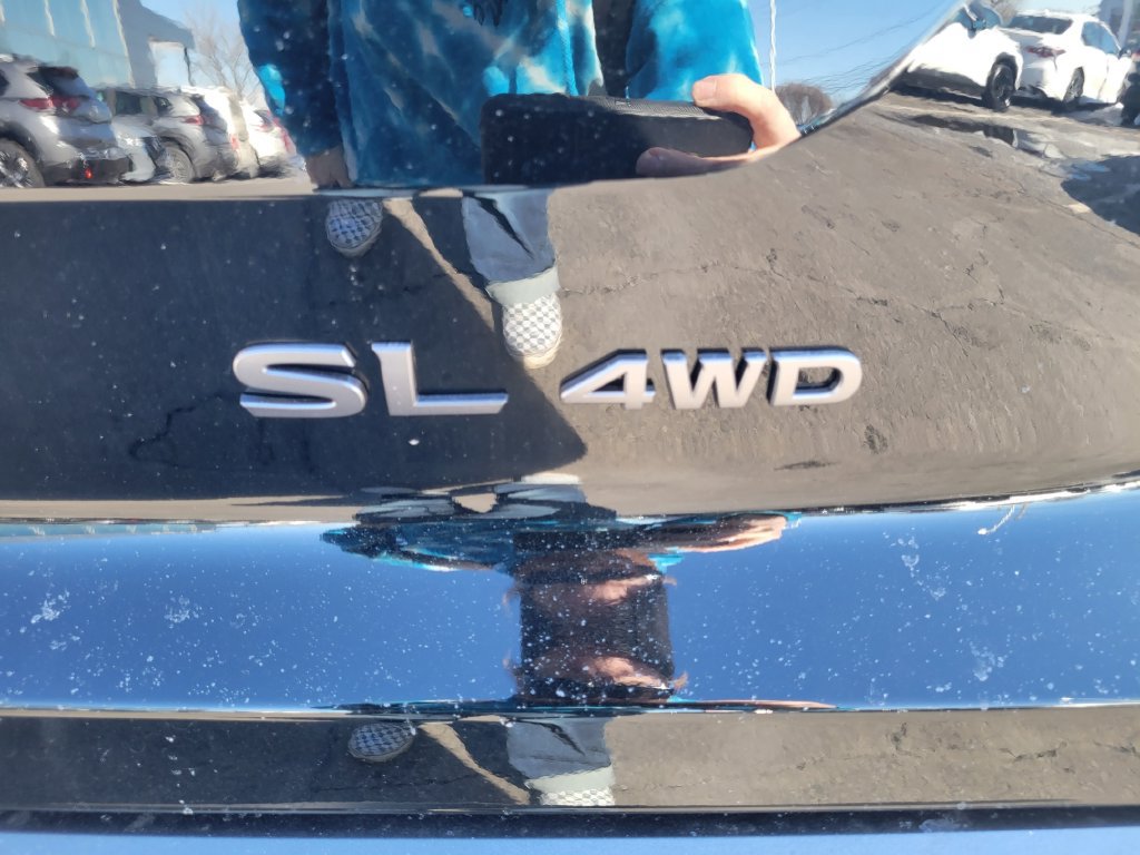 New 2026 Nissan Pathfinder SL AWD/4WD image 6