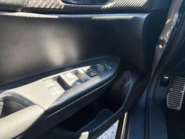 Used 2017 Honda Accord Sport image 6