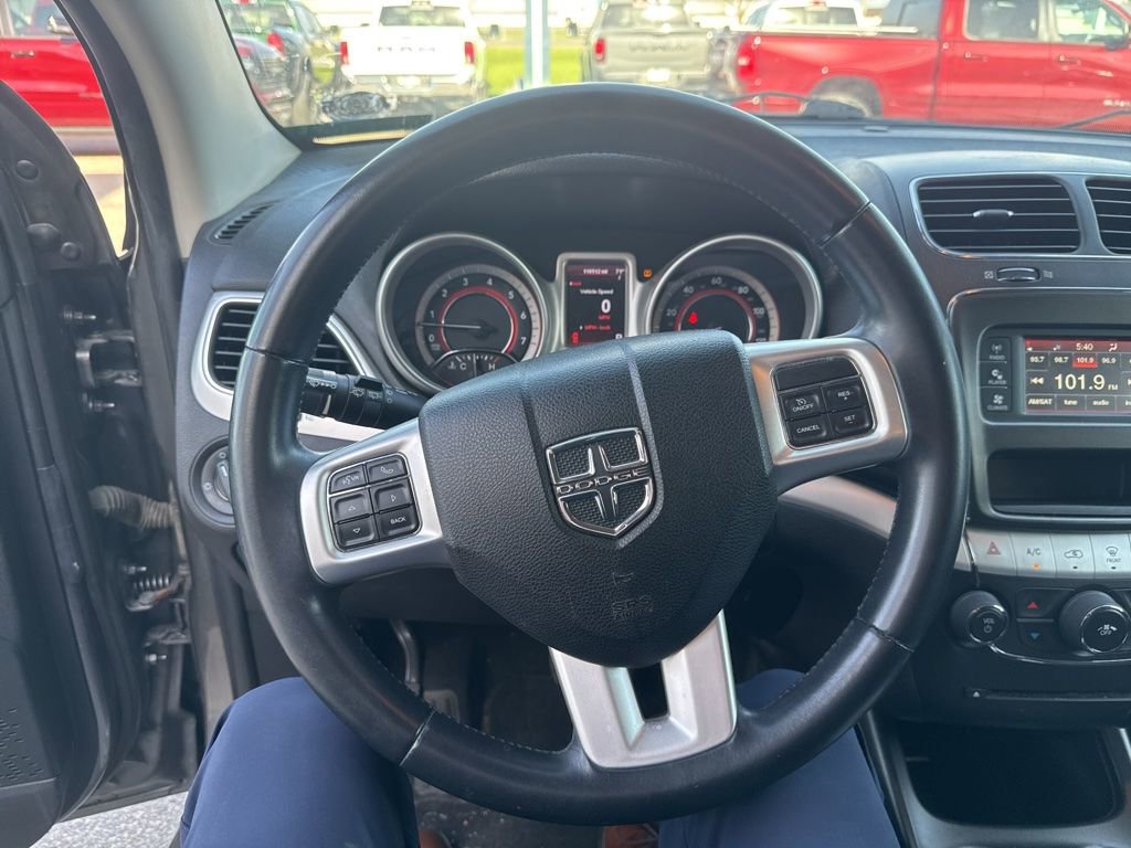 Used 2012 Dodge Journey SXT w/ Flexible Seating Group FWD image 11