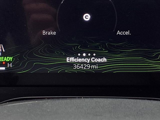 Used 2022 Jeep Grand Cherokee Overland w/ Advanced Protech Group III image 20