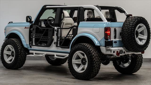 Used 2025 Ford Bronco Outer Banks AWD/4WD image 32