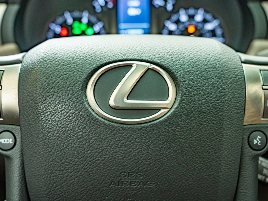Used 2014 Lexus GX 460 w/ Premium Package AWD/4WD image 23