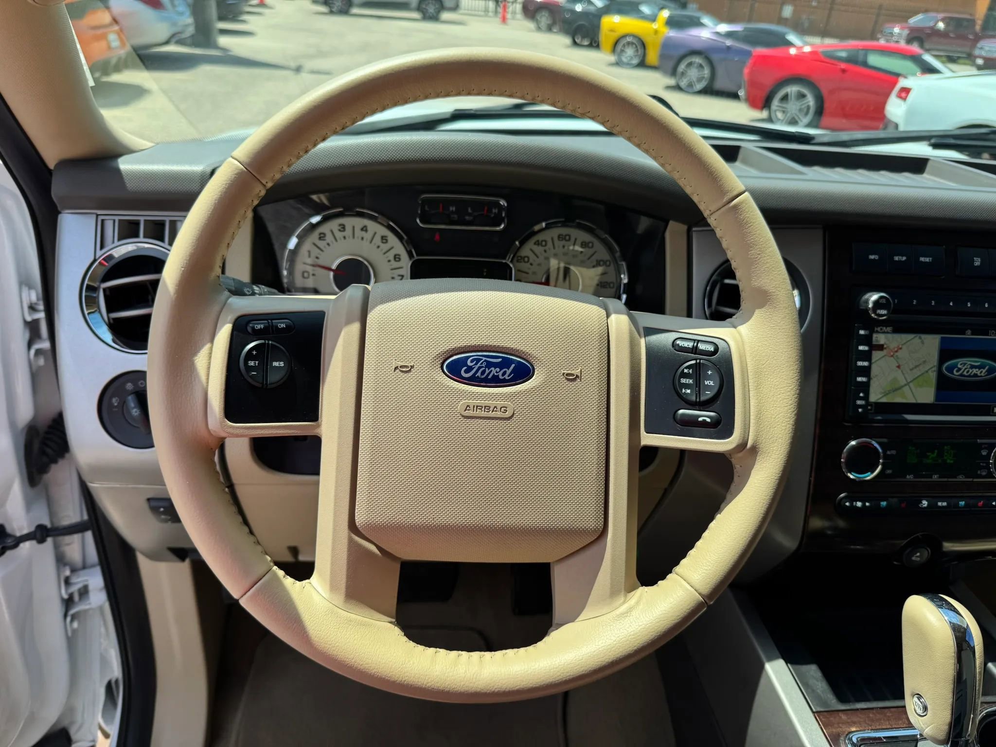 Used 2012 Ford Expedition XLT RWD image 37