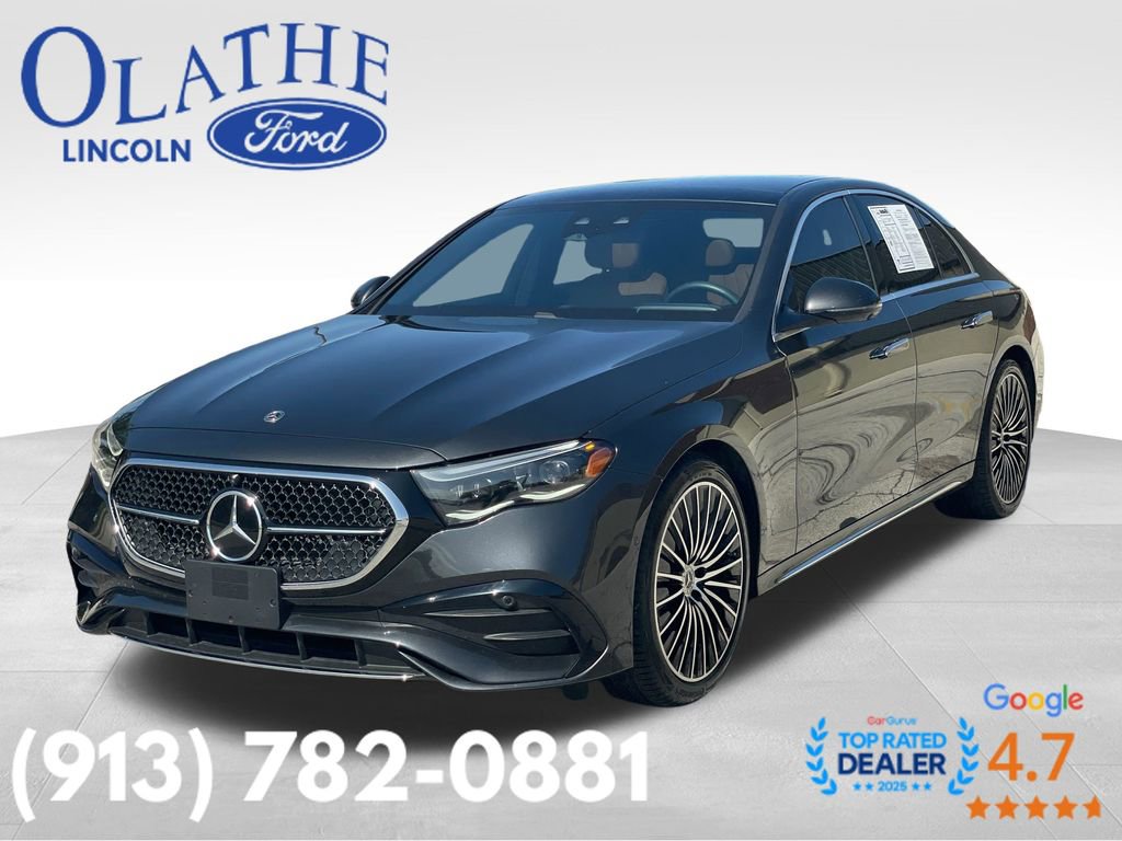 Used 2025 Mercedes-Benz E 350 4MATIC Sedan image 1