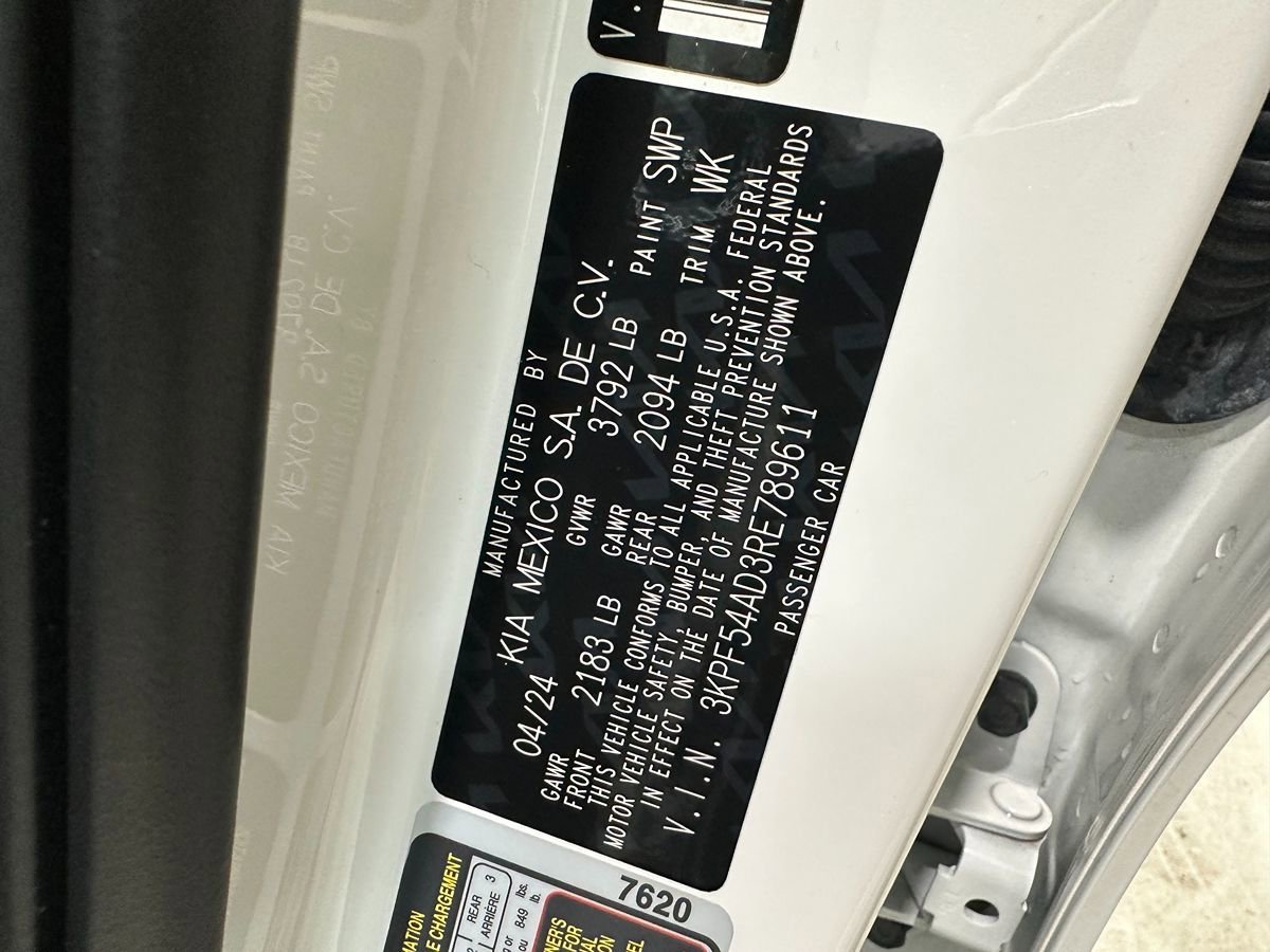 Used 2024 Kia Forte GT-Line w/ GT-Line Premium Package FWD image 25