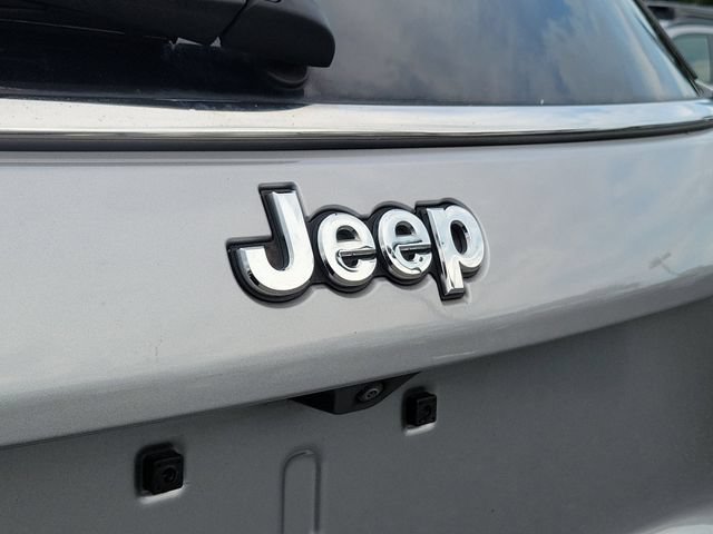 Used 2022 Jeep Compass Latitude FWD image 7