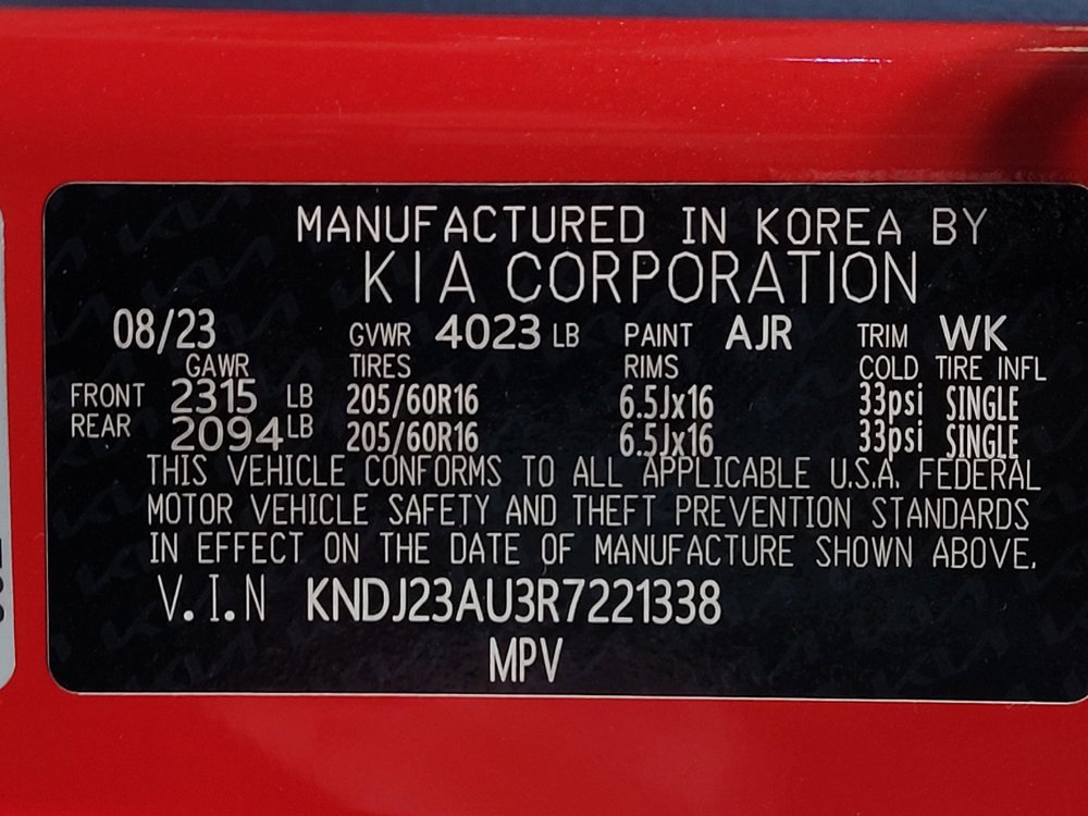 Used 2024 Kia Soul LX w/ Option Group 015 FWD image 33