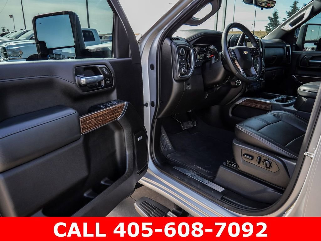 Used 2023 Chevrolet Silverado 2500 High Country image 28