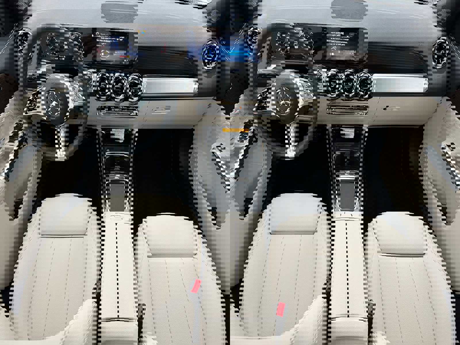 Used 2026 Mercedes-Benz GLB 250 4MATIC image 18