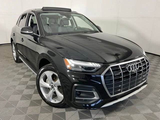 Used 2021 Audi Q5 Prestige w/ Prestige Package AWD/4WD image 42